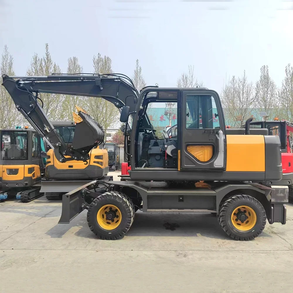 TOSH China Cheap 8 Ton Wheel Excavator Four-Wheel Drive Building Site For Sale