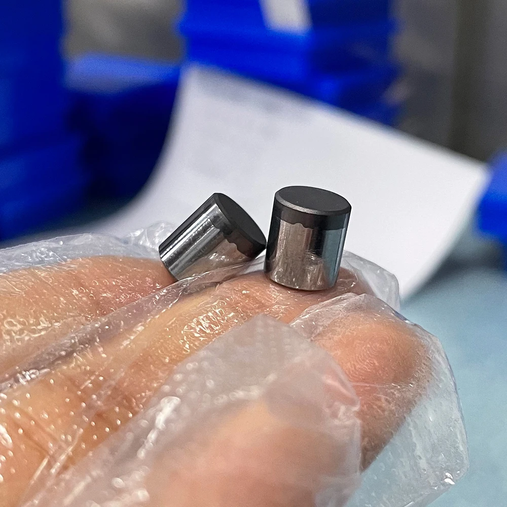 PDC Premium Inserts PCD Cutters 3D Cutter Petroleum Cutting Teeth for Oil and Gas Drilling Mining