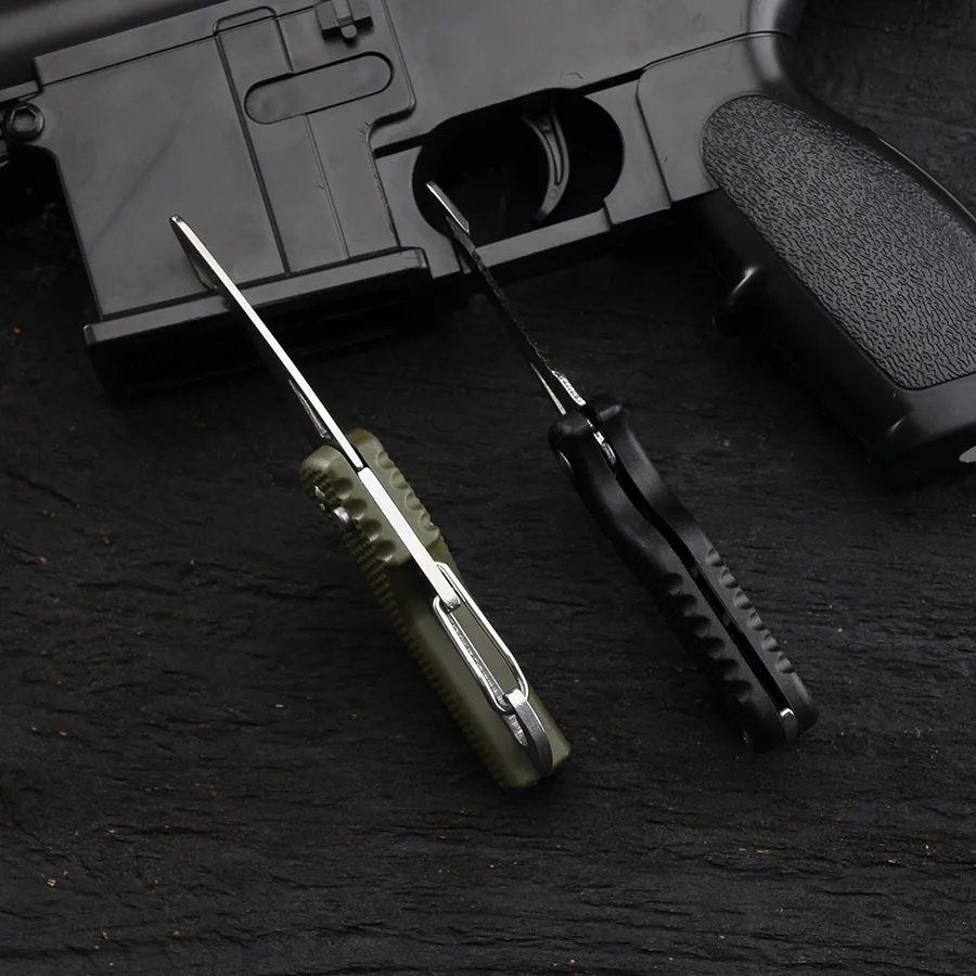 Mini Folding Keychain Knife Box Seatbelt Cutter Portable Rescue Knife
