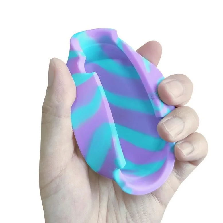 Custom logo Portable Smoking Accessories Round Shape Silicone Cigar Ashtray Outdoor