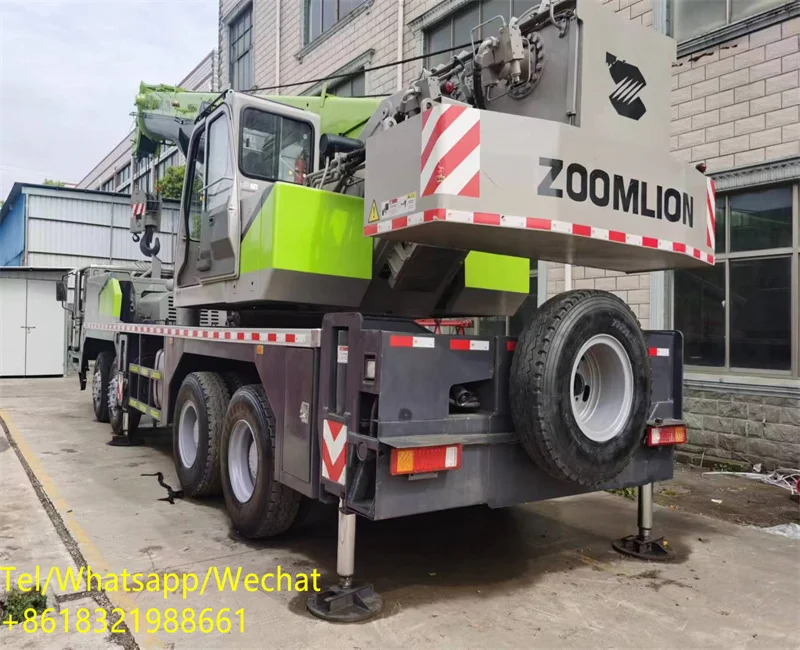 Грузовой кран Zoomlion с гидравлической стрелой 55 тонн от китайского завода используемый для продажи номинальной грузоподъемностью ZTC550V