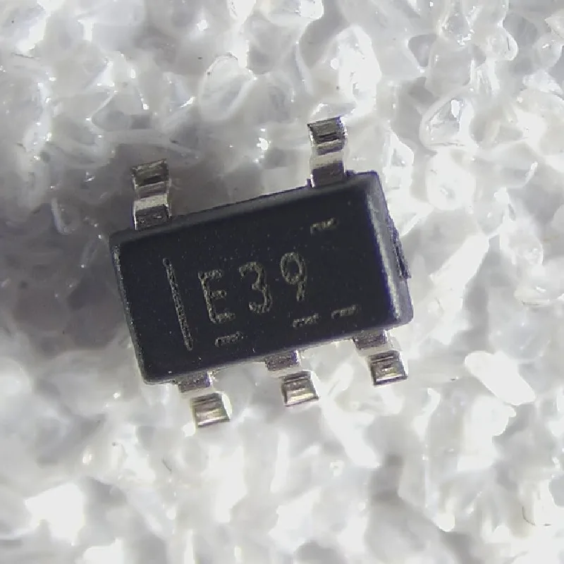 ATT New and Original 200MA SMV TCR2LF33,LM(CT