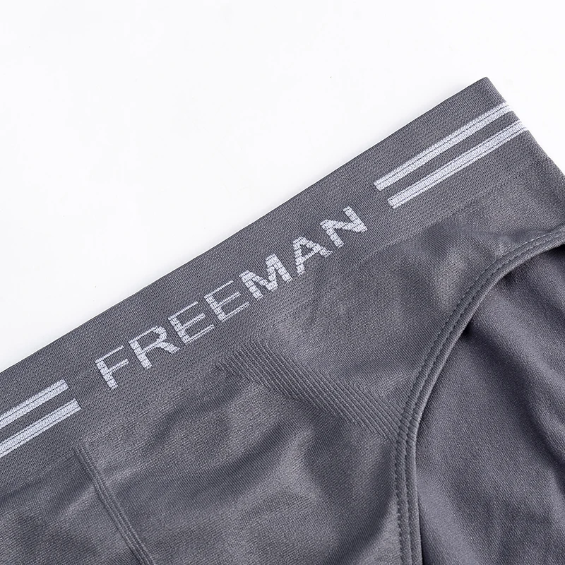 In stock; Wholesale; Low price; Men's comfortable swimming trunks-briefs Men's underwear, men's underwear, briefs, 4 colors men's boxer shorts