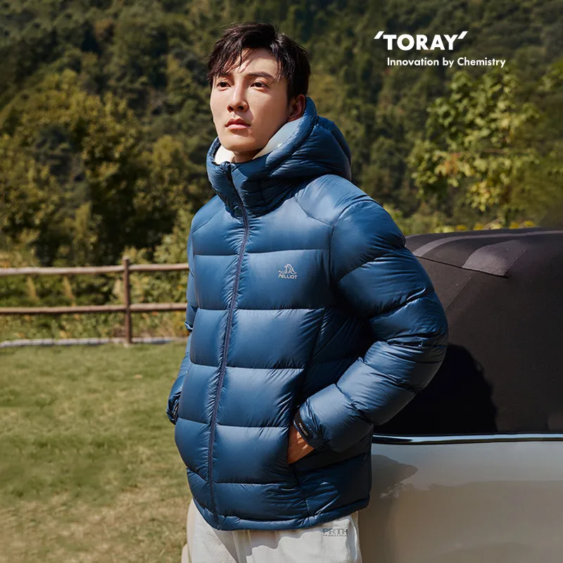 Custom high quality down jacket men fashion 1000 filling windproof warm ultralight 95% white goose down jackets