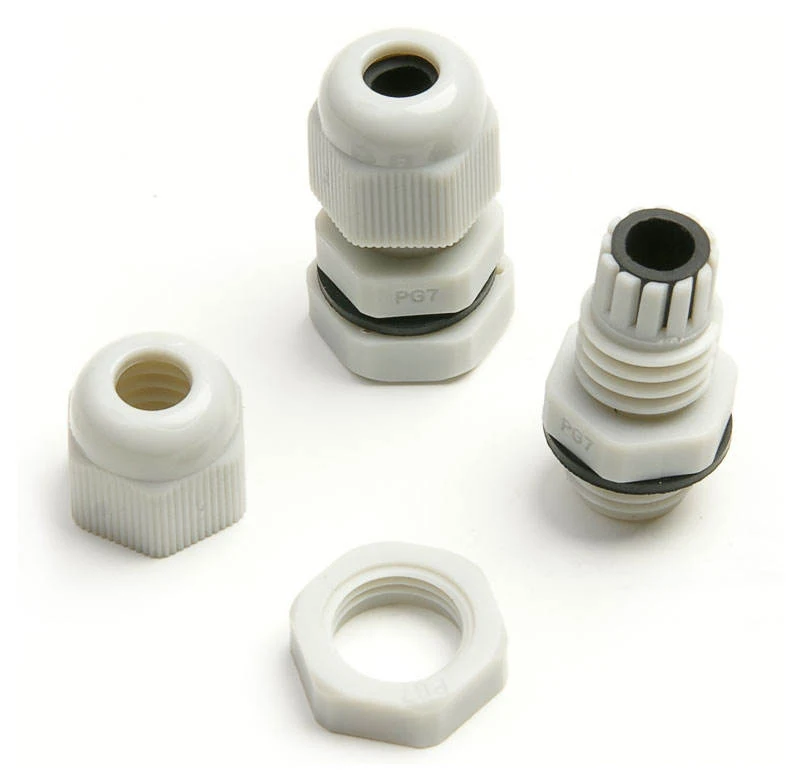 Plastic joint IP67 waterproof connector with CE PG7 nylon cable glands