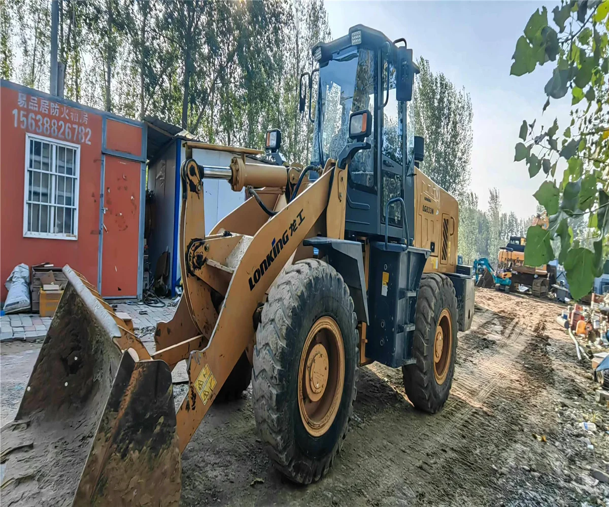 Year 2017 Lonking LG833N 3 tons wheel loader made in China used condition LG833B CLG856 payloader