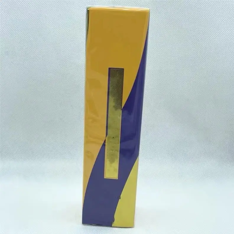 Hot sales  Fresh and bright perfume smell Fresh citrus aromas Rich layers of flavor 100 ML
