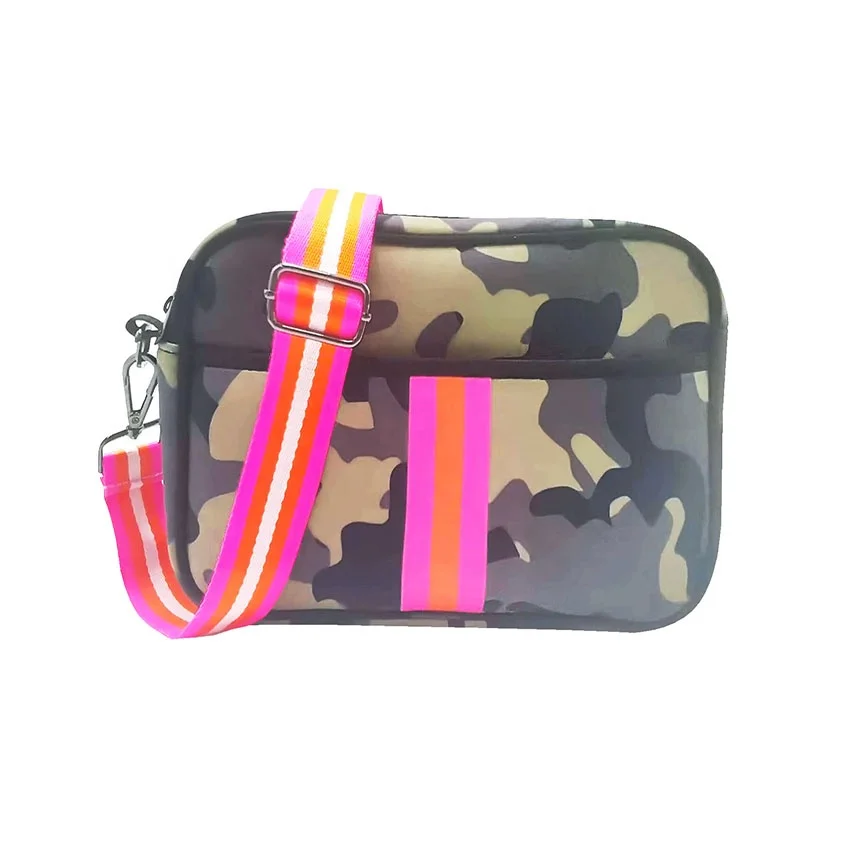 Ready To Ship Top Quality Shoulder Strap Leopard Camo Beach Bag Tote Perforated  Pink Strap Neoprene Crossbody Bag For Women