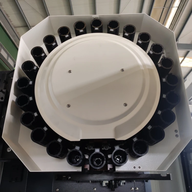 CNC Vertical Drilling Tapping Machining Center