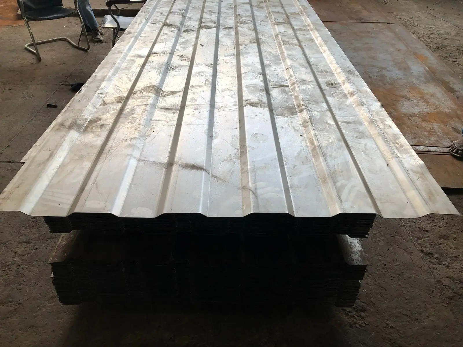 Galvanized Metal Roofing Sheet for Container Covers Weather-Resistant and Long-Lasting