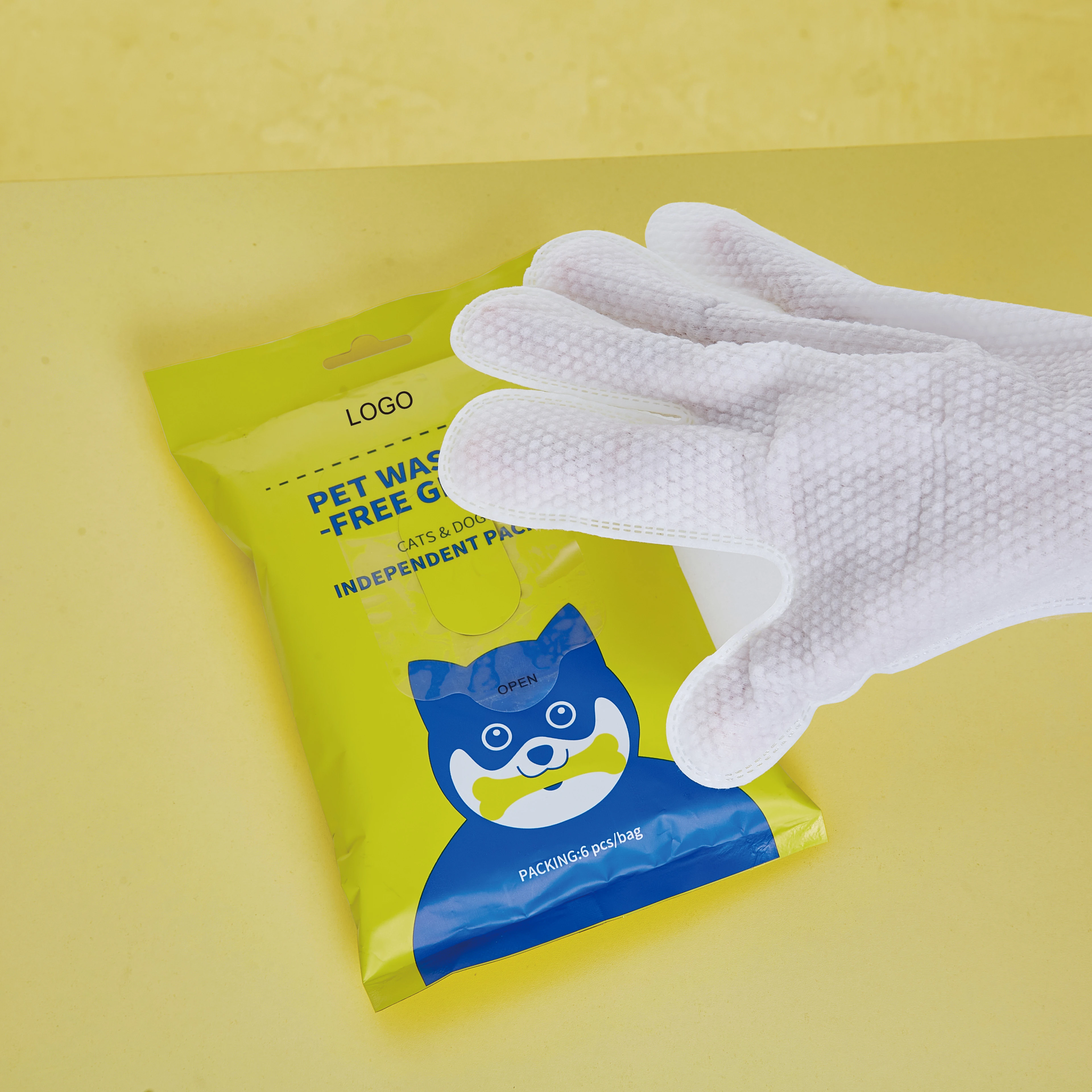 Private Label Biodegradable Pet Deodorizing Bath Gloves Wipes Dog Cat Disposable Gentle Cleaning Gloves Wipes