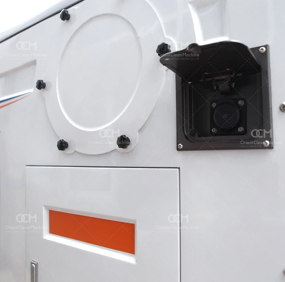 OCM-S1800 street sweeper machine auto sweeper machine machine on sale condom