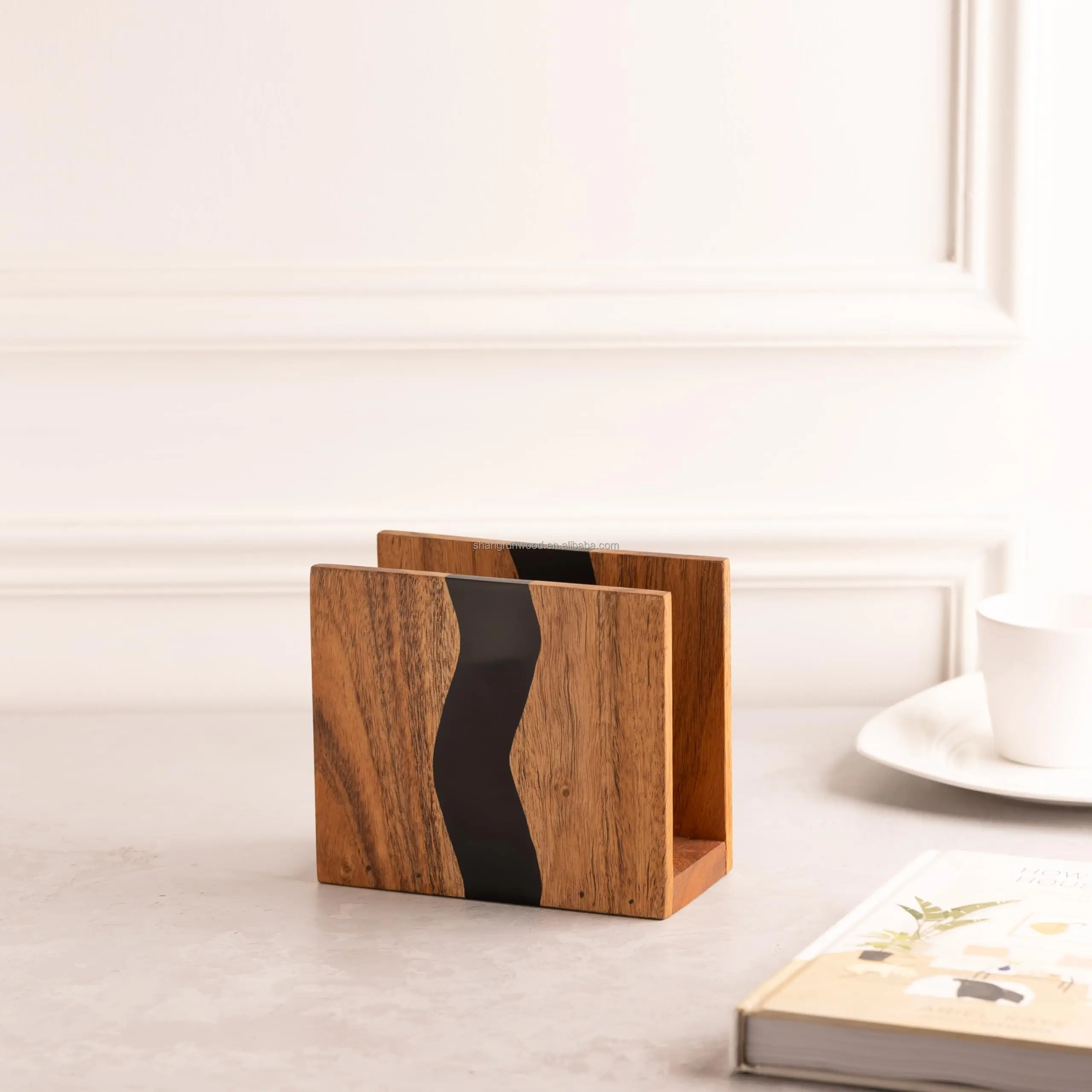 Acacia Wood & Transparent Epoxy Resin Tissue Dispenser Box Wooden Napkin Holders Farmhouse Napkin Organisation