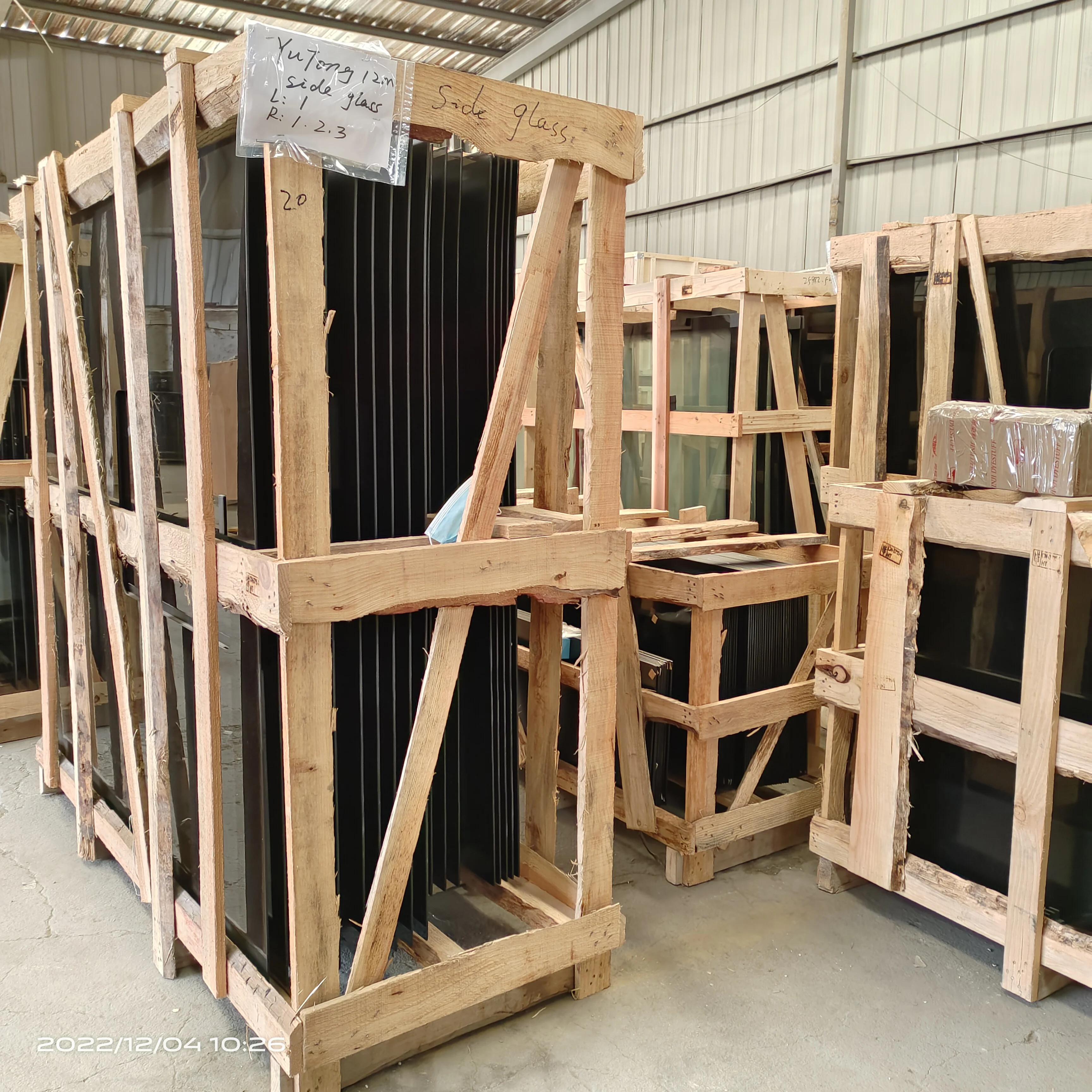 All kind of Bus Glass for Yutong,Zhongtong,Higer,Kinglong bus with good price