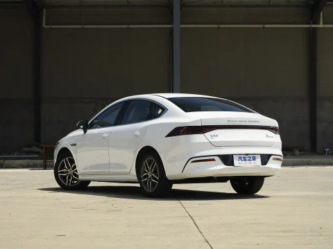 BYD Qin PLUS сделано в 2023 от фабрики Китай лидер продаж электрический большой Дальность действия прочный высокая