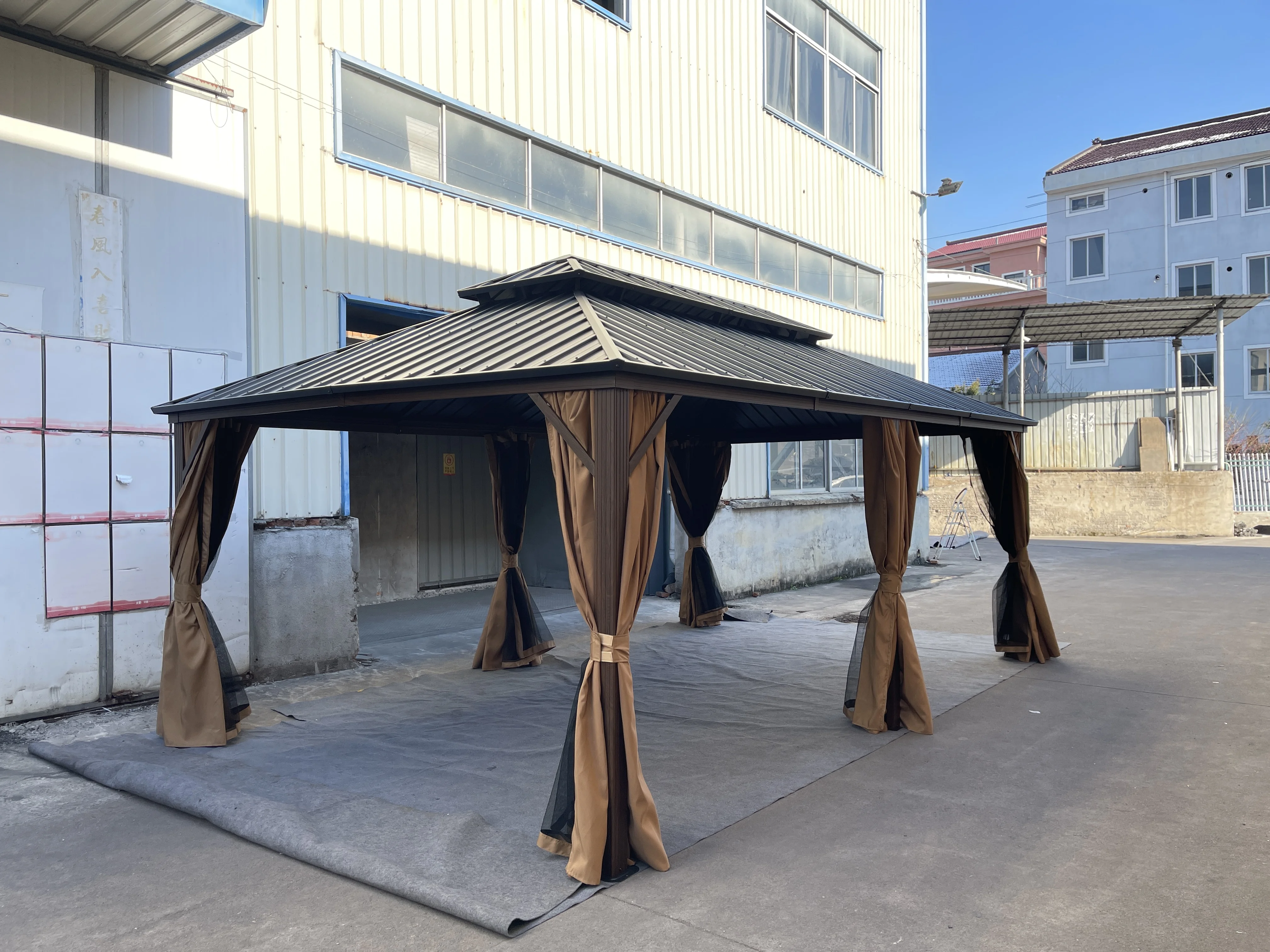 Wholesale Pavilion Gazebo with steel Frame Outdoor Garden Canopy Rattan for Weddings and Parties for Fall Season