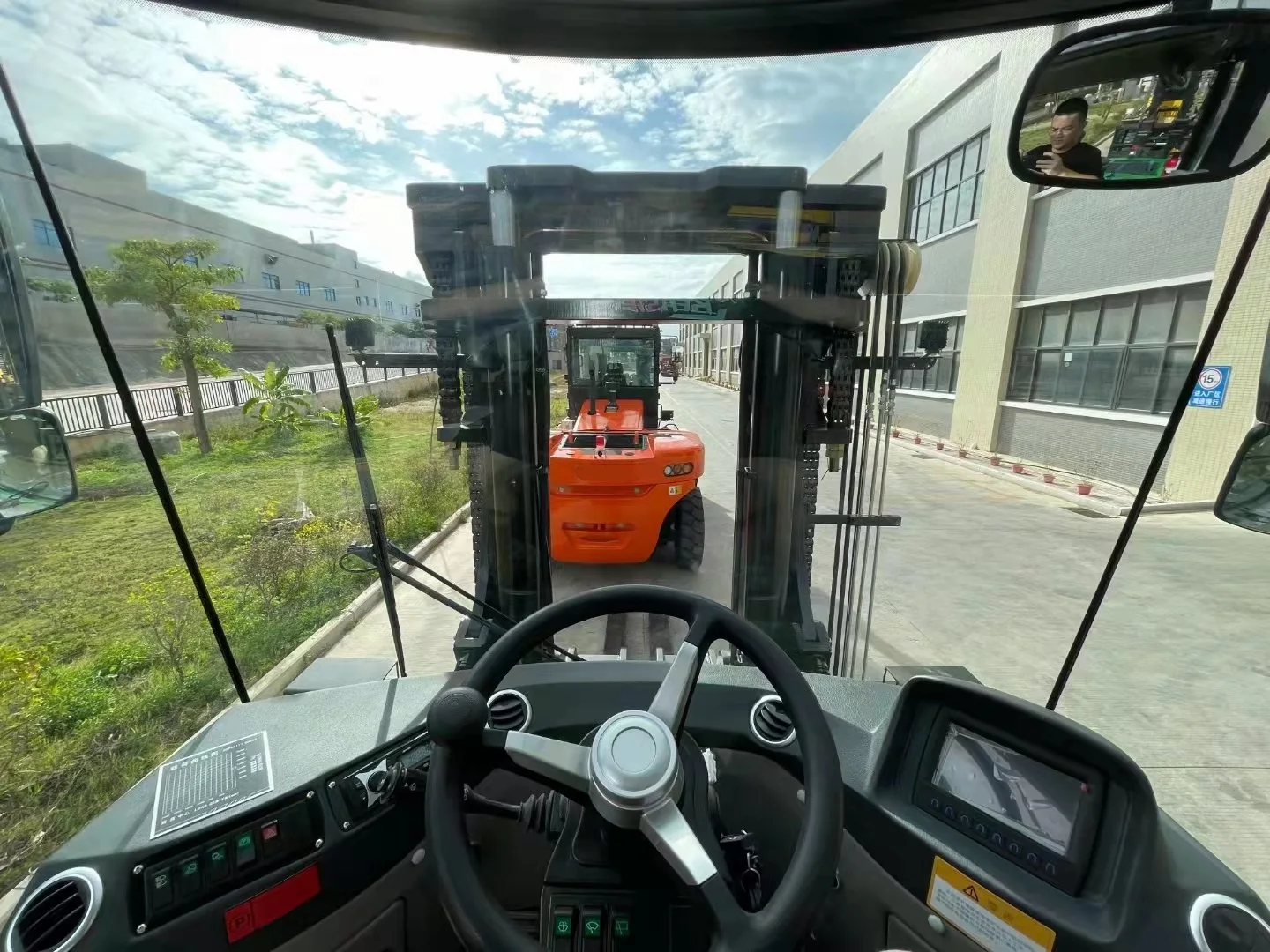 HELI brand new forklift CPCD160 heli 16tons forklift spare parts for warehouse transportation for hot sale
