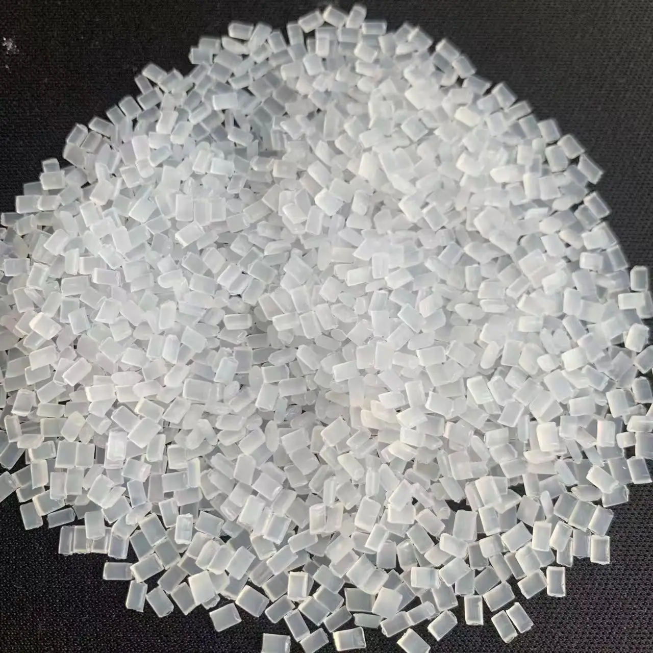 PVDF Recycled Material Injection Grade Polyvinylidene Fluoride Recycled Pellets High Temperature Corrosion Resistant