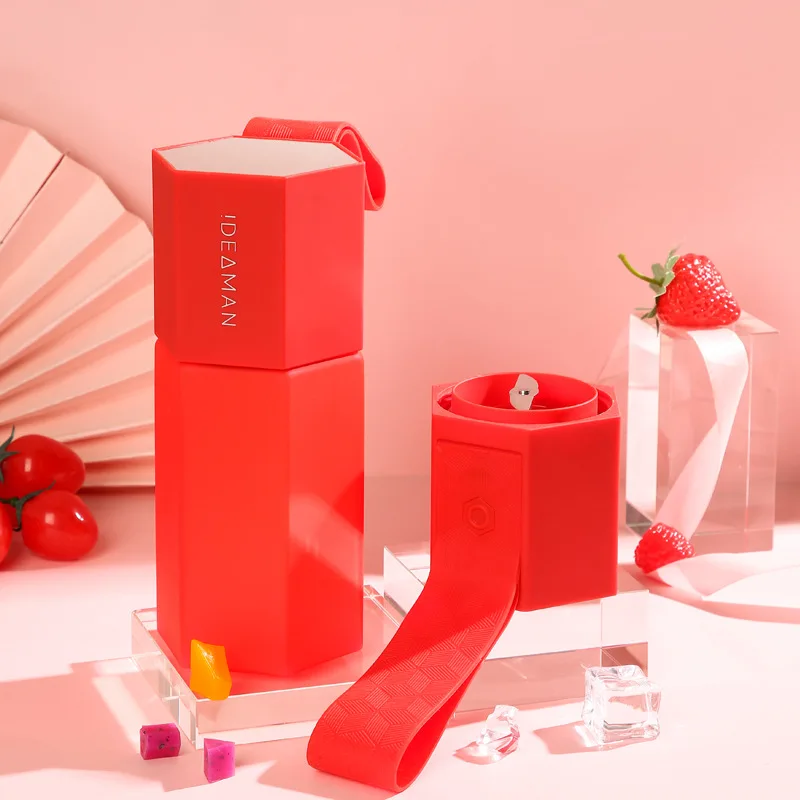 
Home Can be customized Fully automatic sports charging built-in battery with sports cup Mini portable usb juicer 
