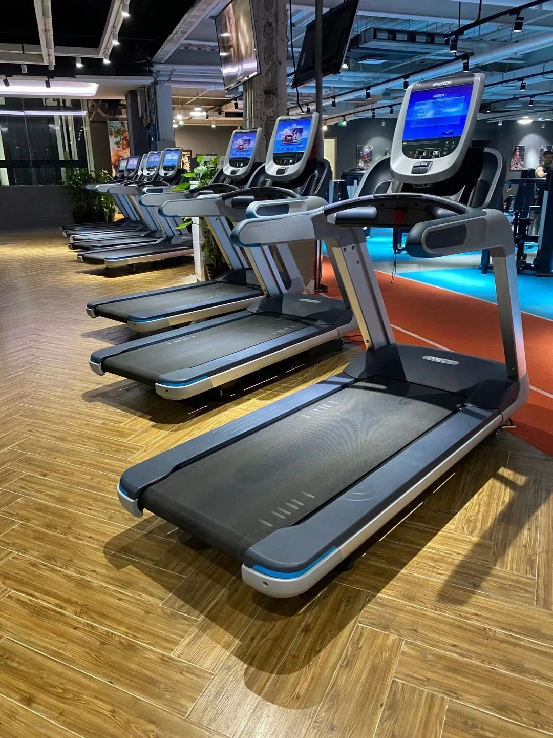 Low Configuration Cardio Training Commercial Motorized 3HP LED and LCD Screen Treadmill For Gym