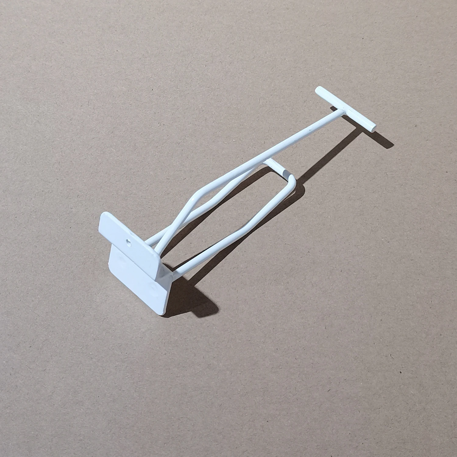 metal slot wall display white hooks with wire price tag holder for store shop supermarket