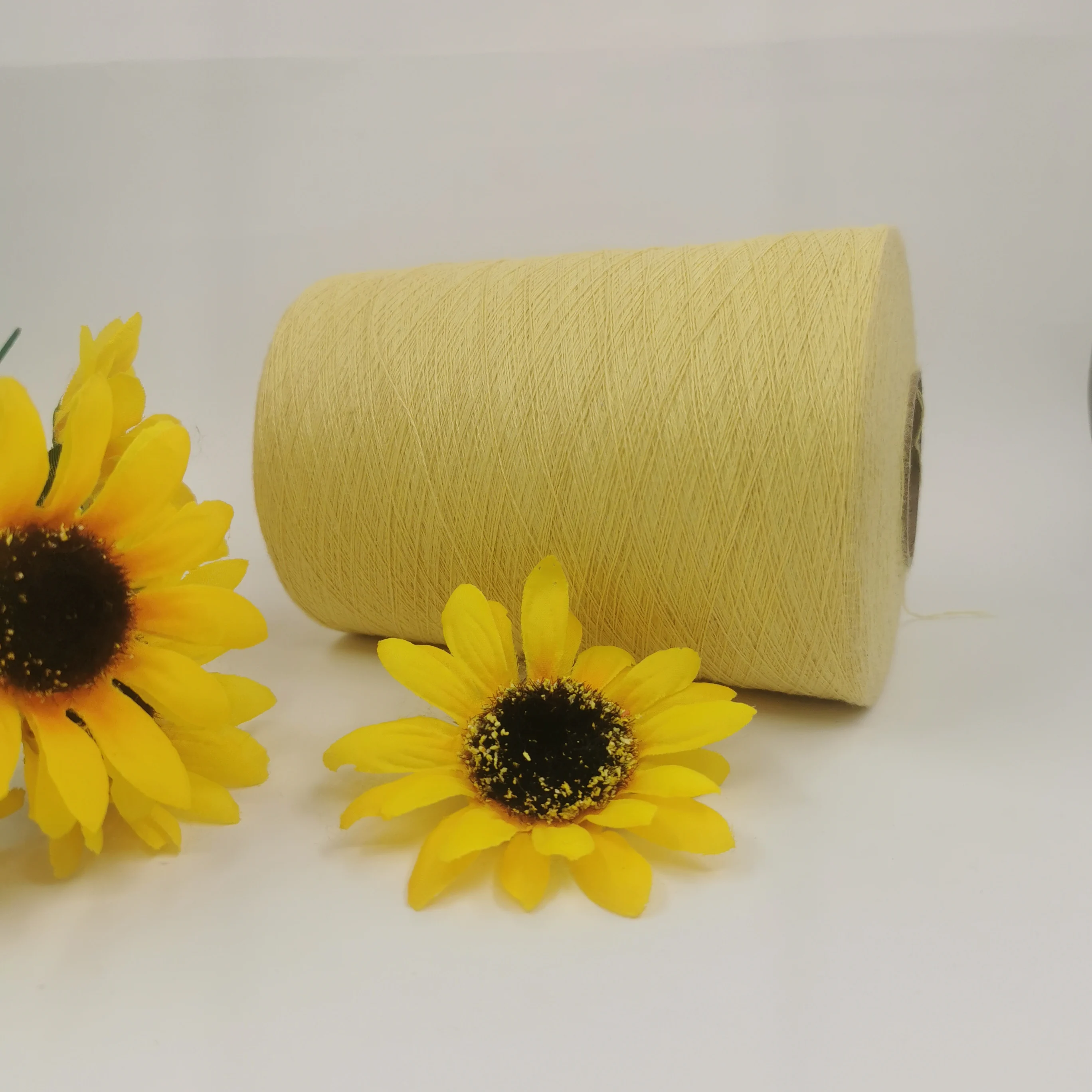 High Streagth Good Quality Yellow Para Aramid Spun Yarn for Knitting