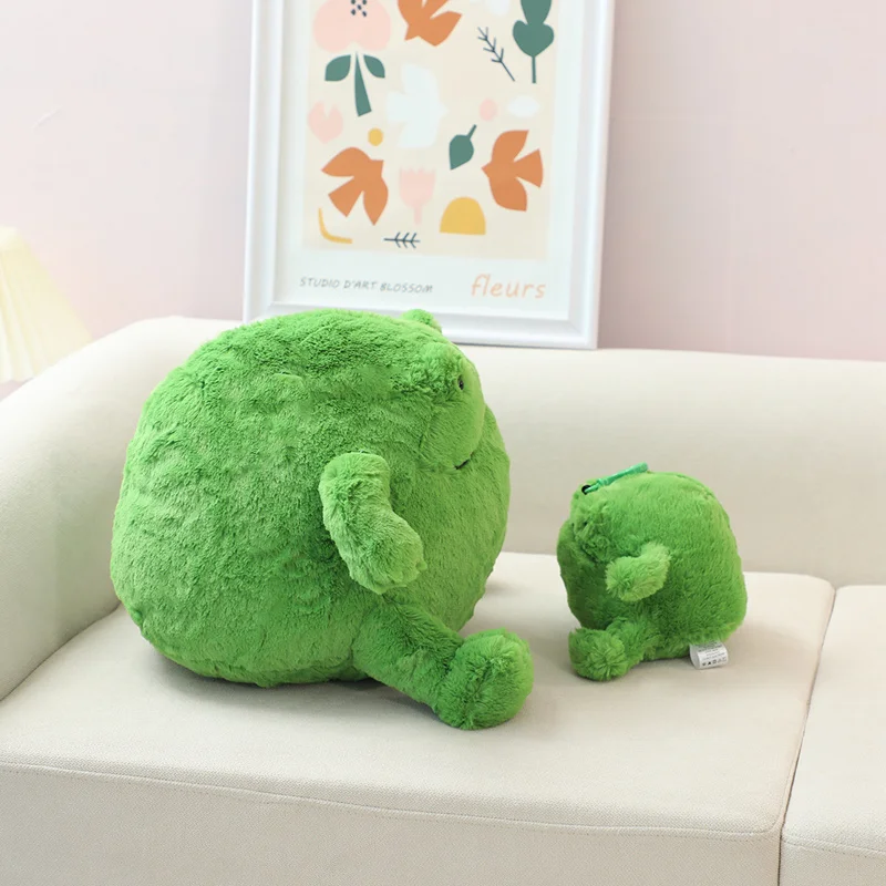 Stock plush toys cartoon frog figurines, toys to play with Cartoon healing