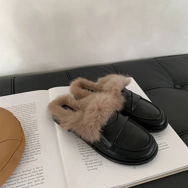 Туфли женские уличные без шнуровки модные меховые плоская подошва тапочки Тренд