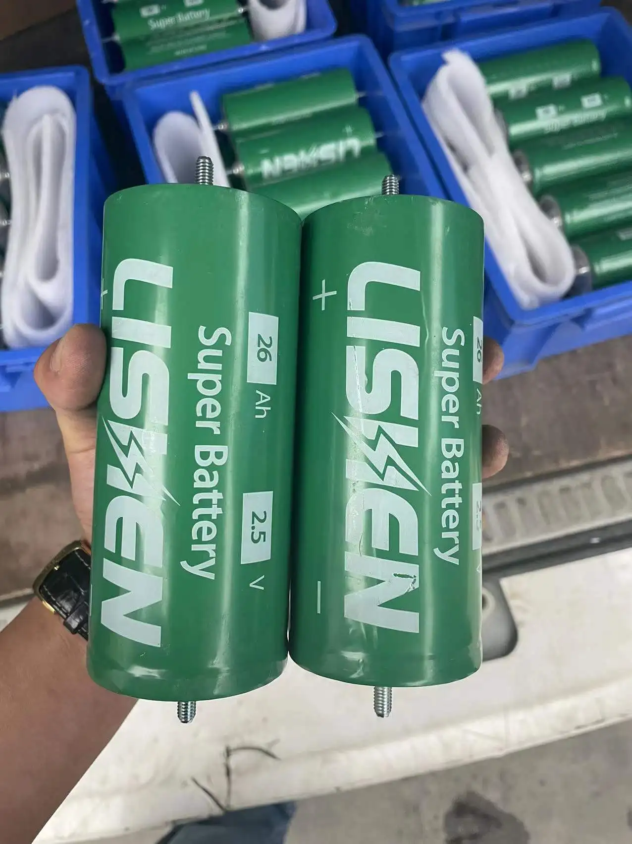Lishen lto 2 5 v 26ah