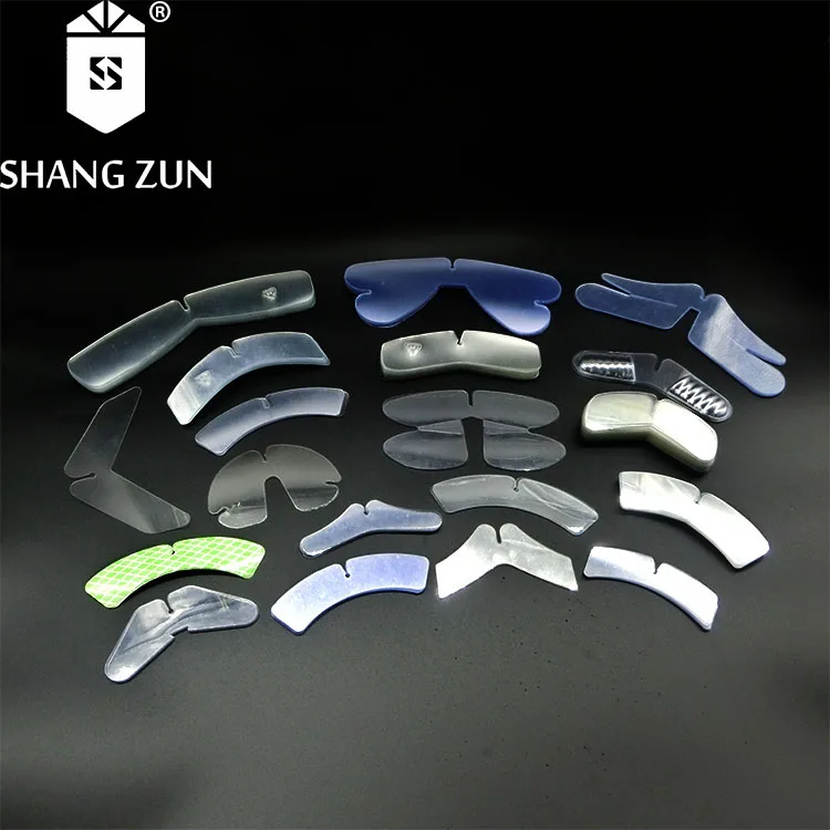 Manufacturers customized transparent plastic collar band for shirt butterfly collar stays cardboard garment packing accessories