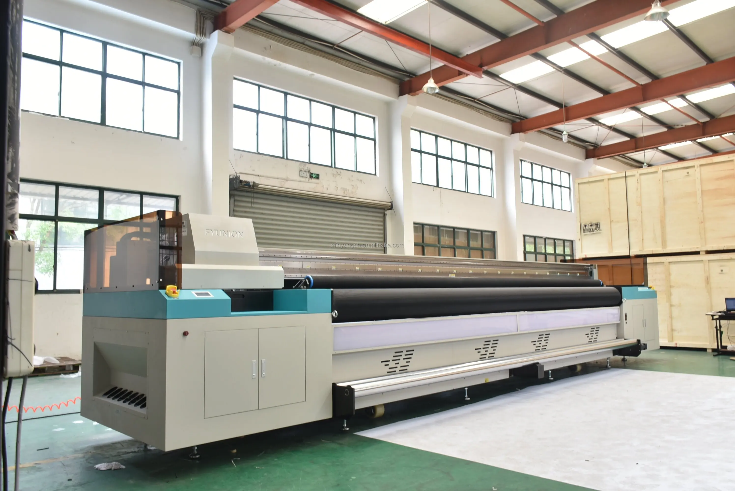 INFINITI FY-UV5300W 5300mm printing width large format UV Roll to roll inkjet Printer for ceiling films banner sticker printing