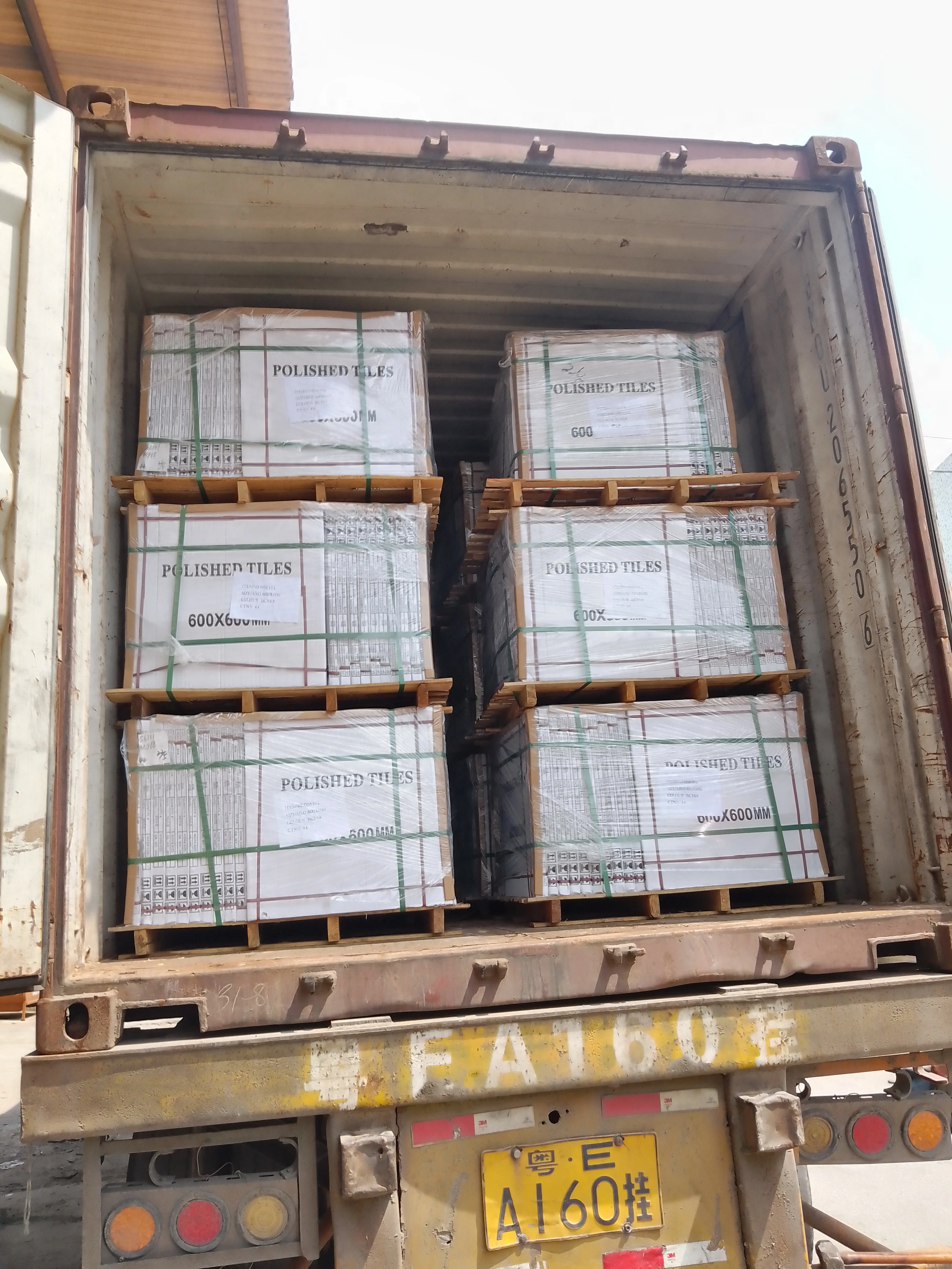 Black Floor Tiles Series 600X600mm Polished Super Black Bathroom Tiles For Floor