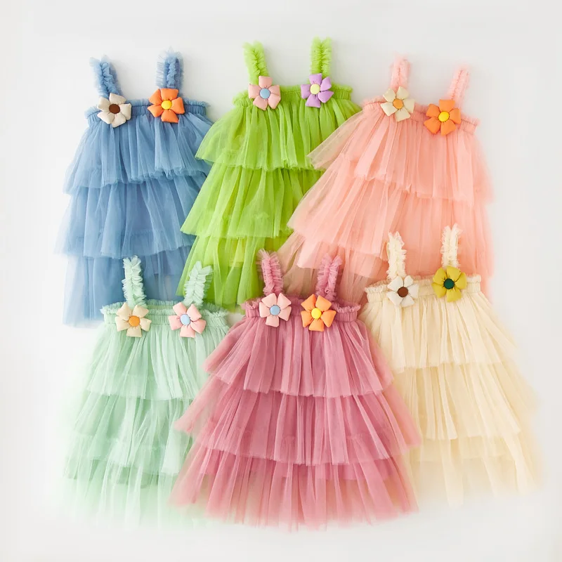 2024 Ins Hot Suspended 3D Flower Trends Appliqued Peter Pan Collar Dress for Girls Solid Thin Tulle Kids Clothing for Children