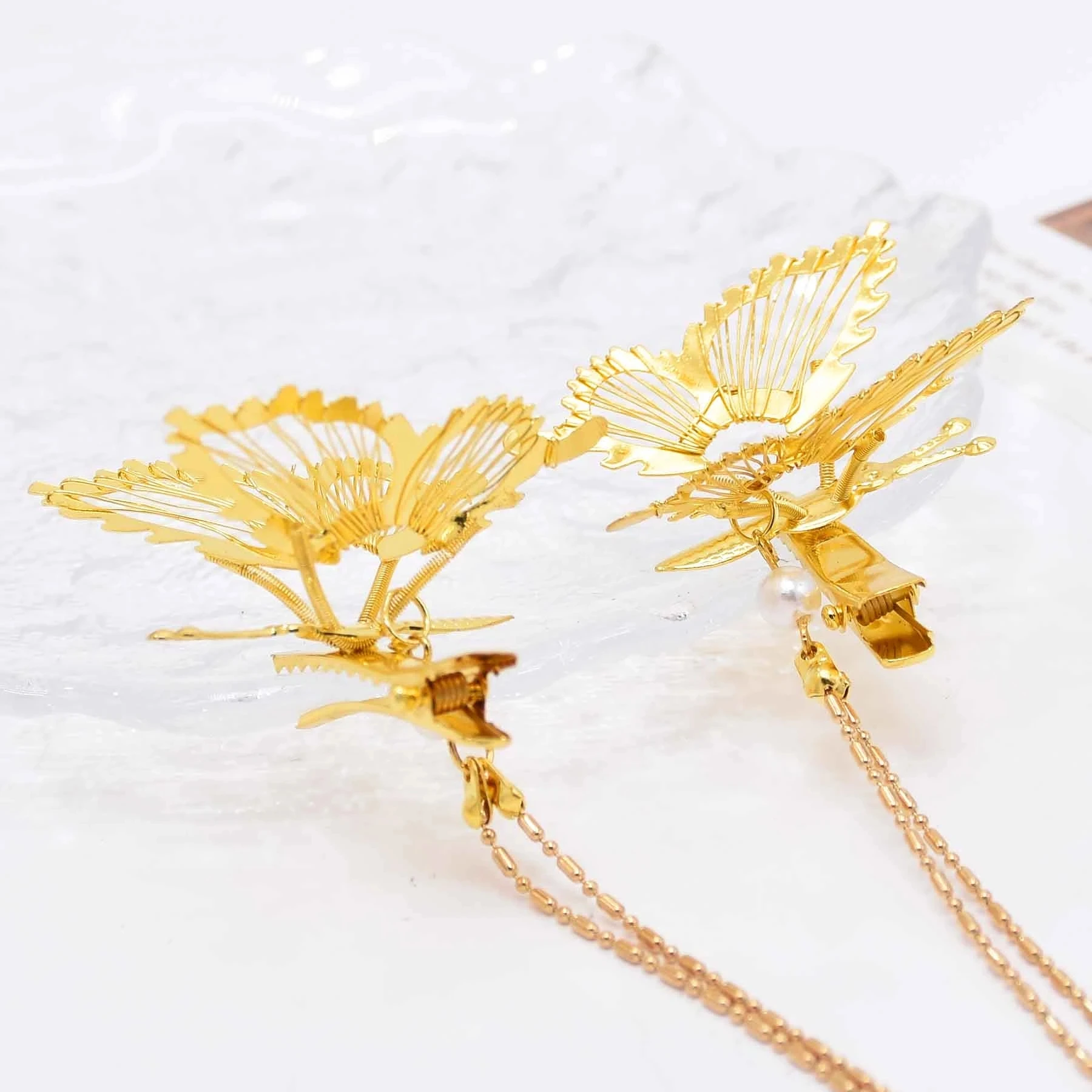 2 Pieces Butterfly Hairclips Women Gold Plated Long Tassel Cute Bangs Hair Jewelry