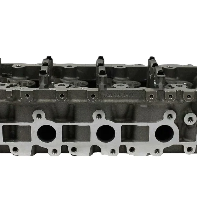 FE6 FE6T FE6TA High quality truck diesel cylinder head 12V 24V VALVES suitable for Nissan UD truck