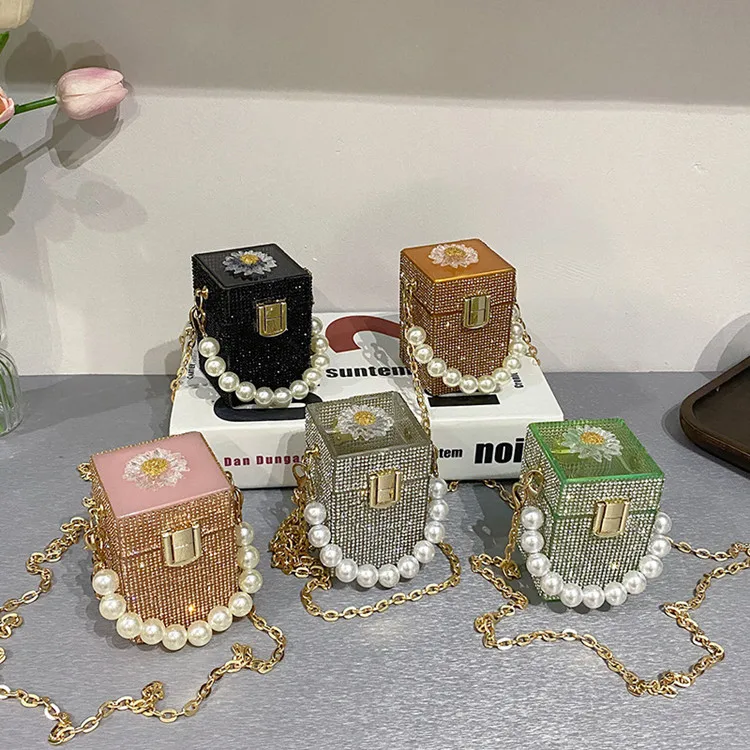 Hot sale New Sequin Chain Shoulder Messenger Bag crystal Evening Bag Clutch Dinner Bag