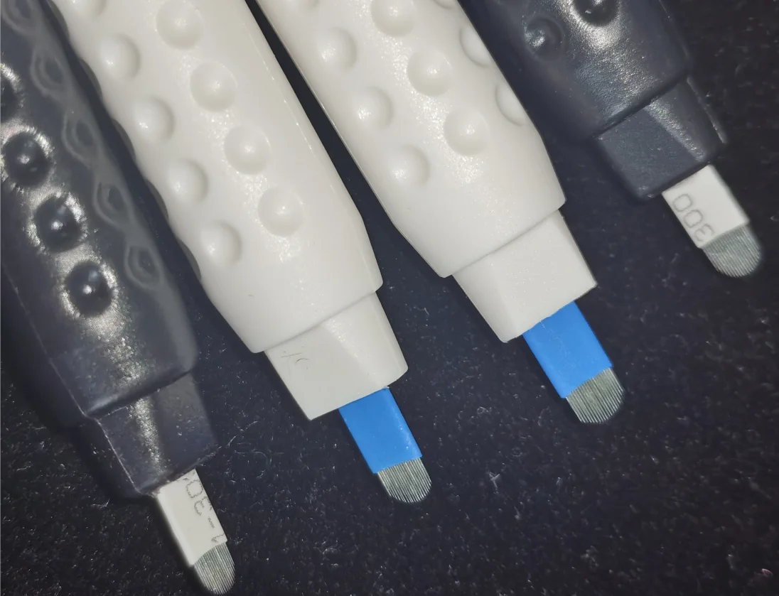 Private Logo Disposable Microblading Tools Eyebrow Tattoo Pen Pink Black 0.15mm U18 Manual Tebori Blade Permanent Makeup Pen