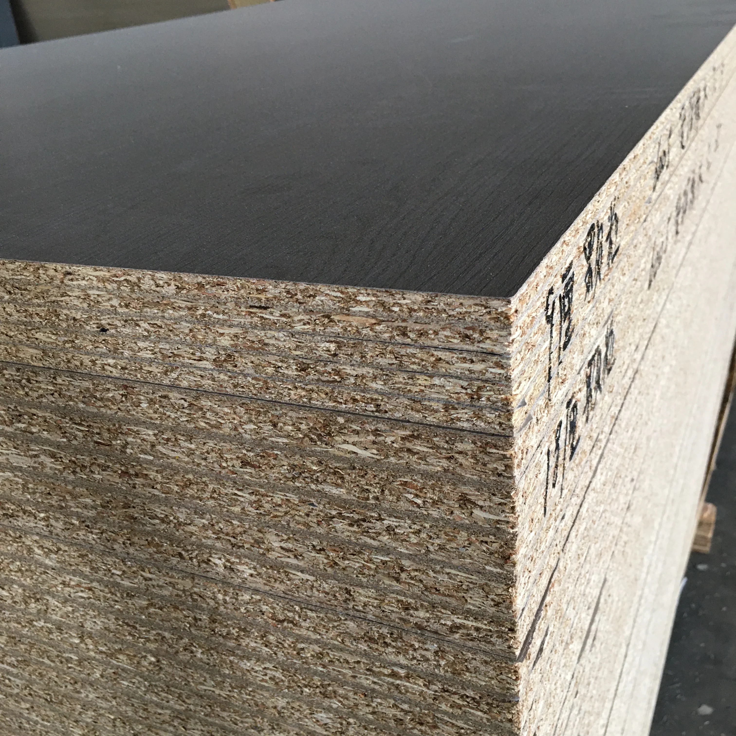 9mm 12mm 15mm 16mm 17mm 18mm 19mm 20mm 25mm fire rated chipboard
