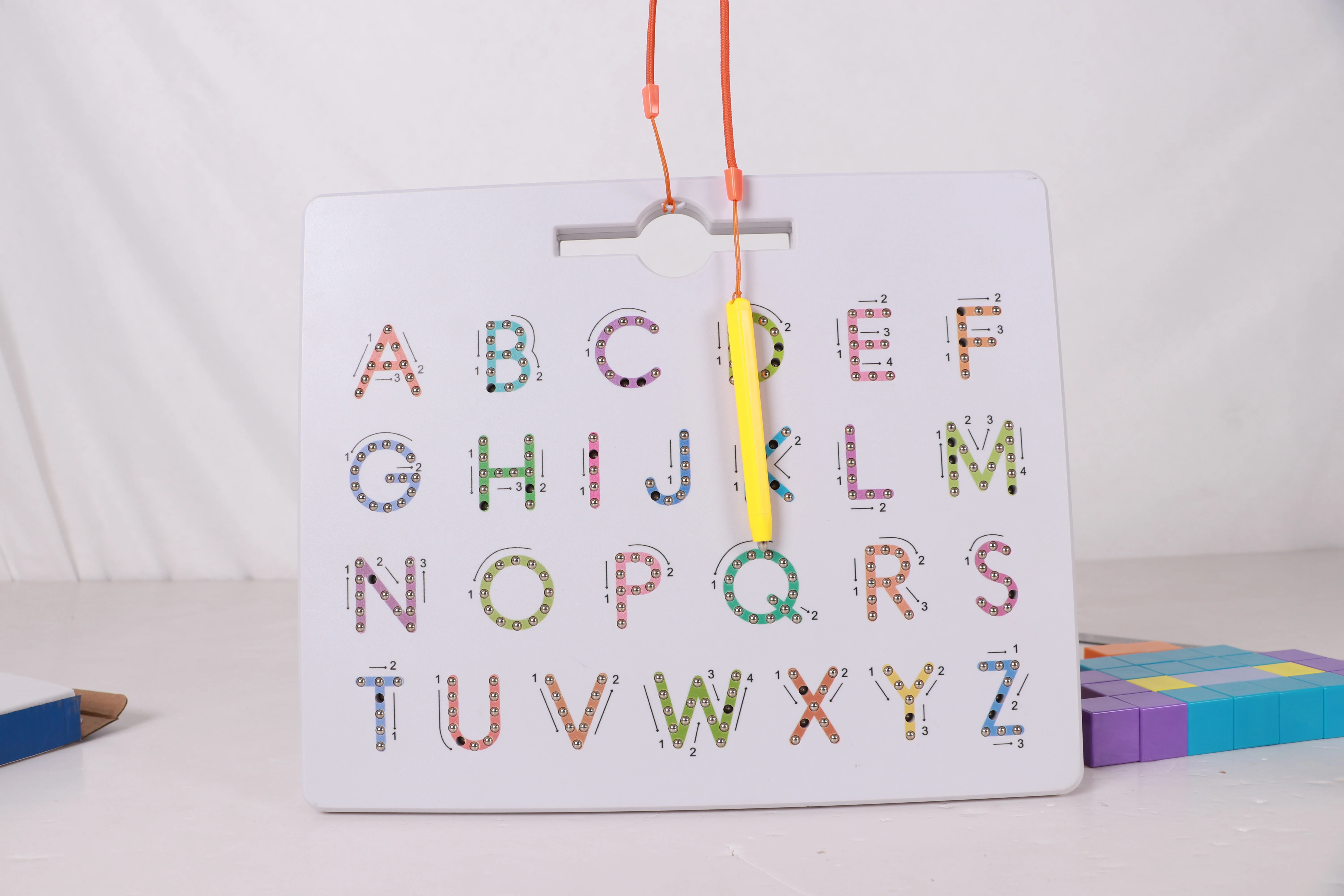 Hot Sale Magnetic Writing Board Toy Interesting Learning Magnetic Drawing Board With Pen Portable Kids Magnetic magpad