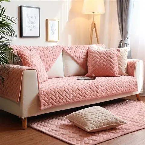 Chinese Factory Crystal Fur Slipcover in Custom Quilting and Embroidery Pattern 3D Printed Exquisite Logo for Iraq