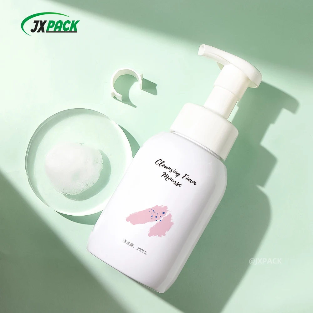 Factory wholesale foam hand soap bottle gold  300ml Sparkling Bottle Face Cleanser Dispenser Pump Foam Bottle