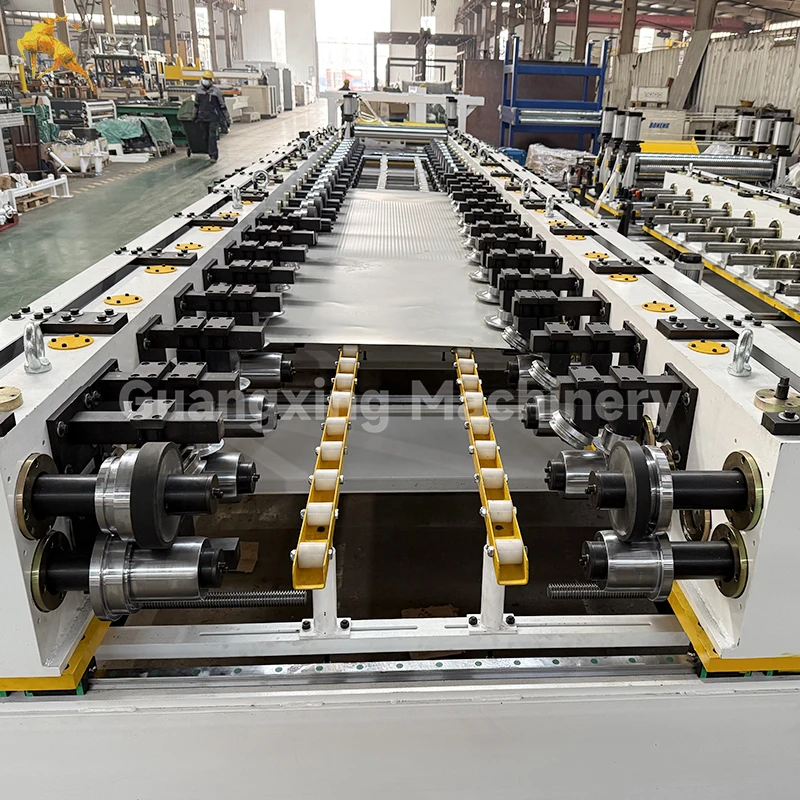 Automatic EPS Sandwich Wall Panel Production Line Sandwich Roof and Wall Panel Machine Equipment