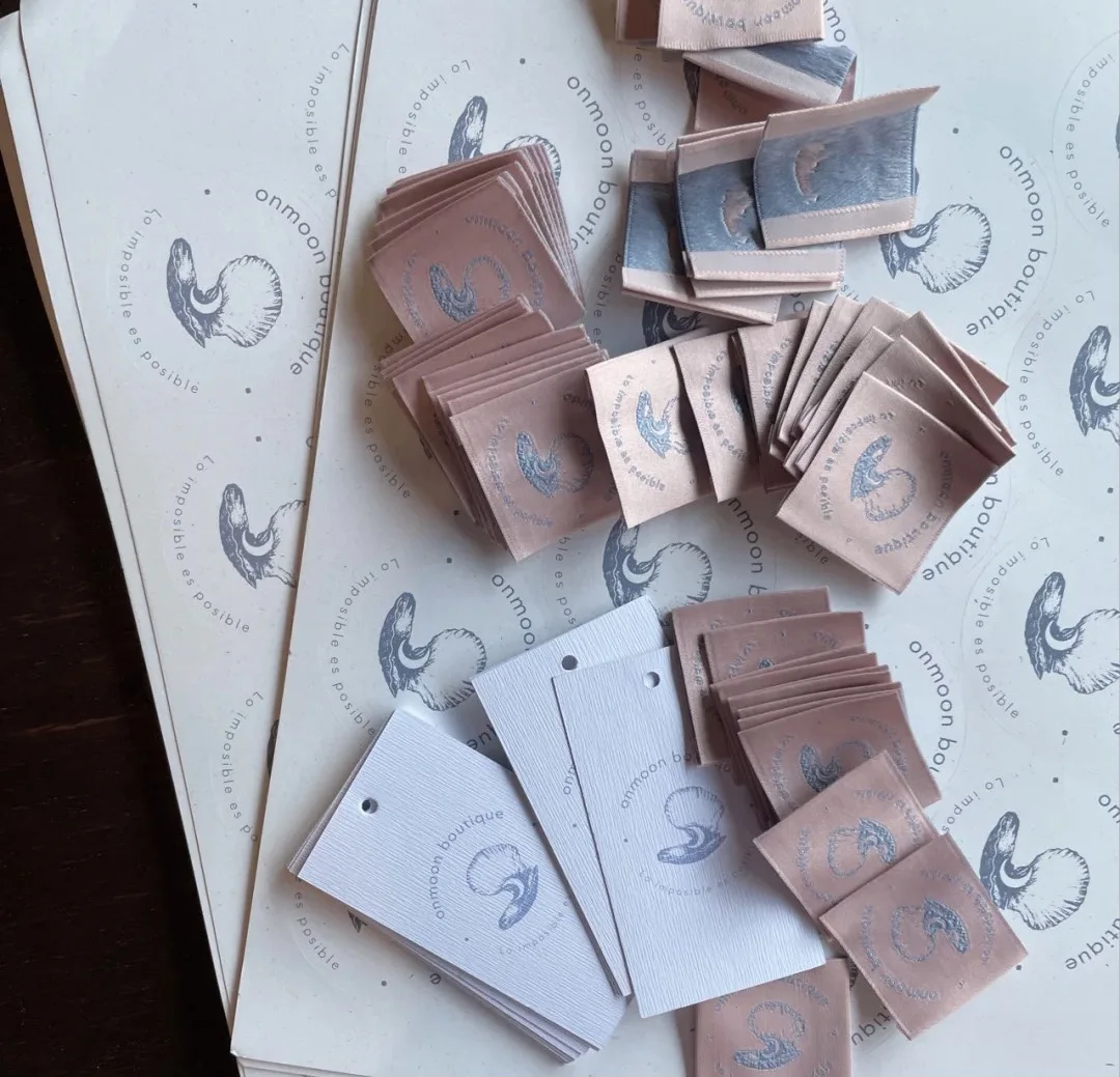 Sew on Clothing Accessories Custom Machine Woven  Name Neck Tags and Labels Sticker