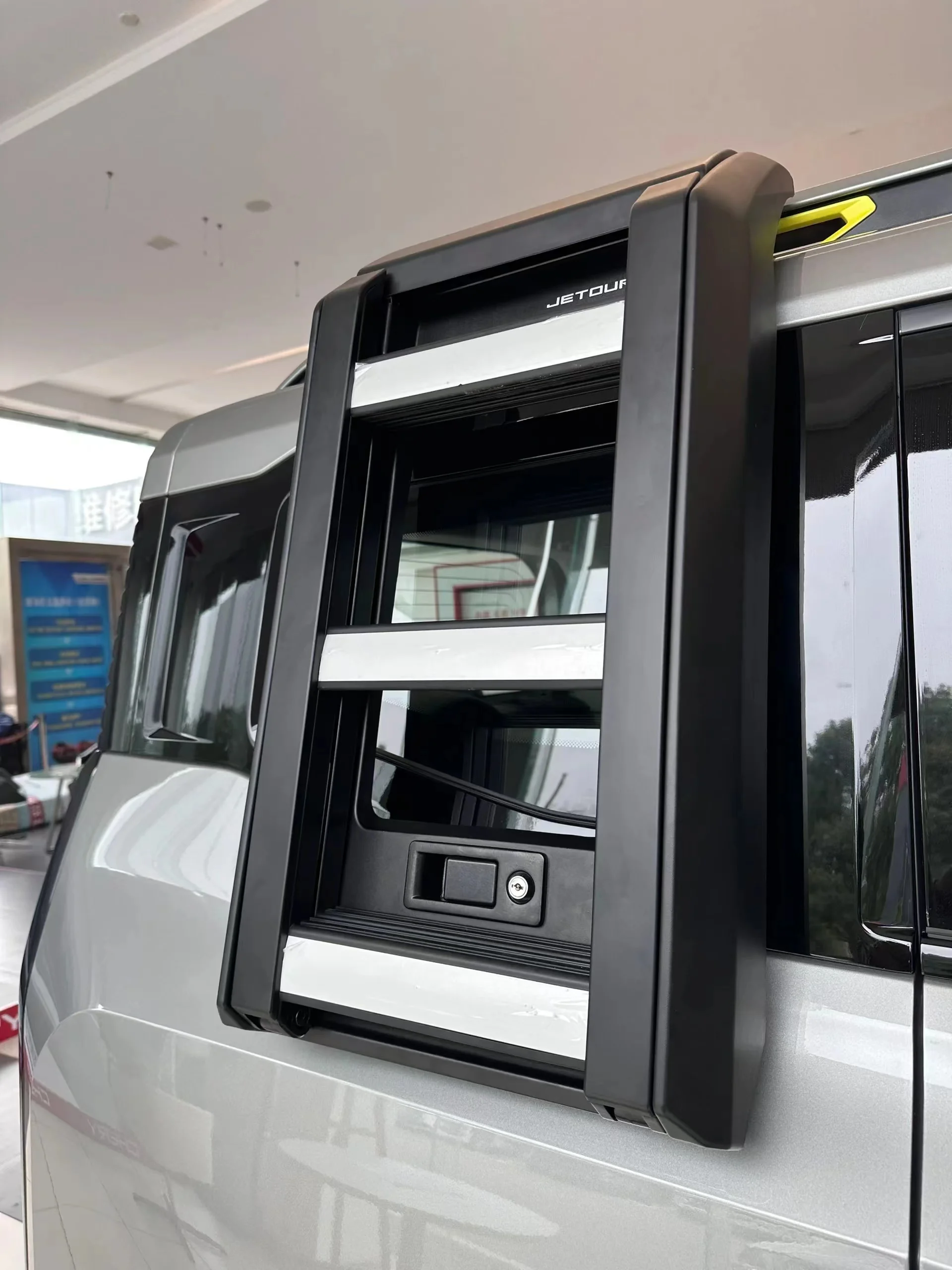 JETOUR t-2 Traveler 2024 SUV Luxury Petrol Car 7DCT Sports LHD 4WD 2.0T 7 Seats Automotive Gasoline Vehicle jietu t2 gas cars