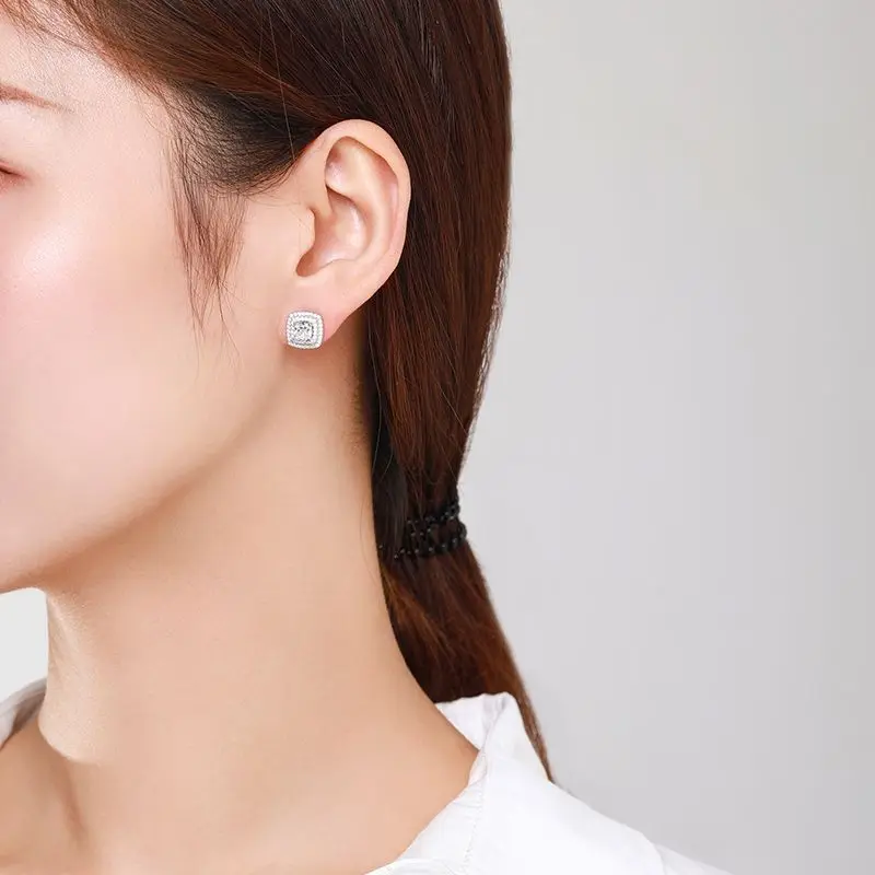 Exquisite Four-Claw Square Diamond S925 Sterling Silver Women Earrings Studs