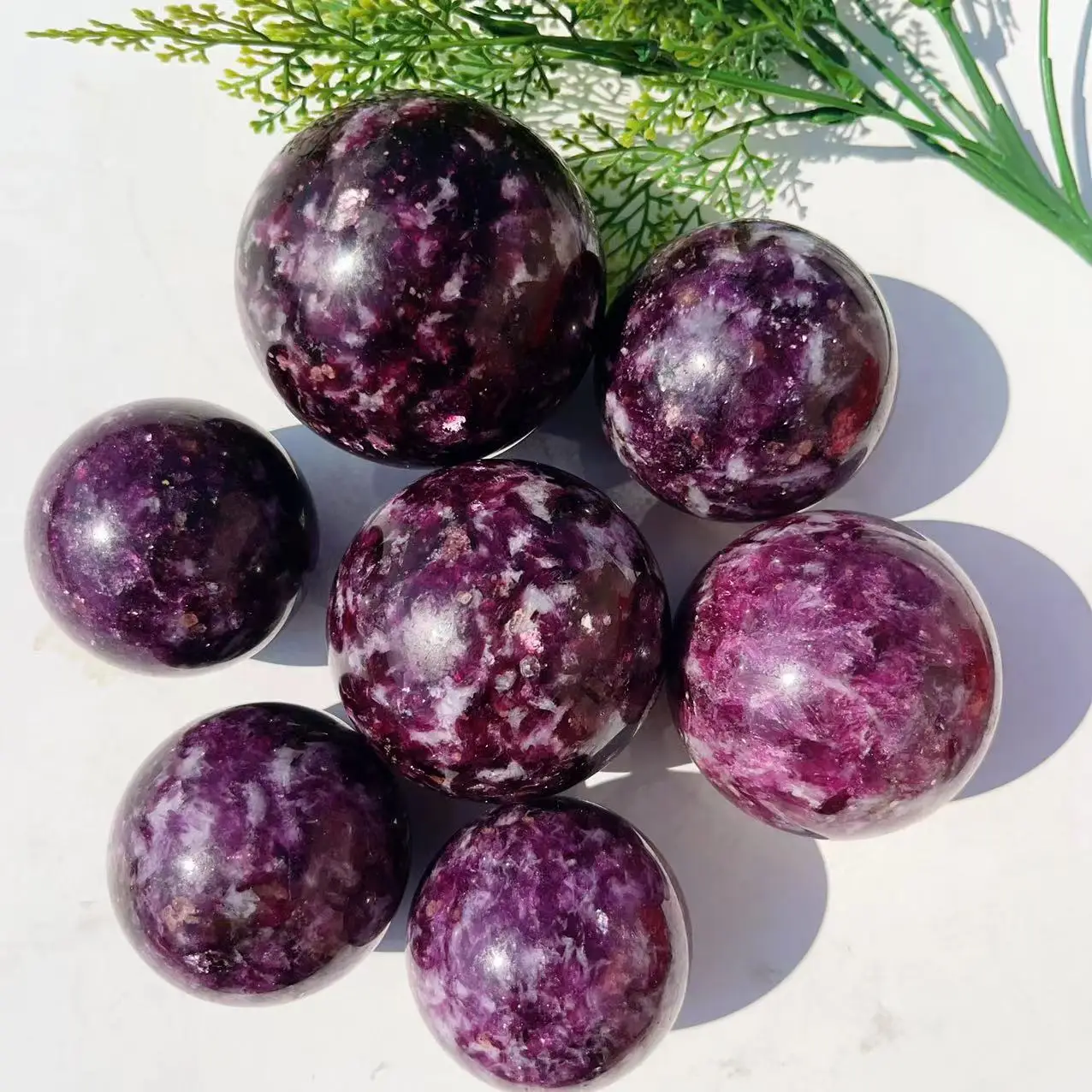 Natural Purple Lithium Mica Sphere Crystal Lepidolite Ball For Home Decoration Office Decoration and Holiday Gift DIY/moon