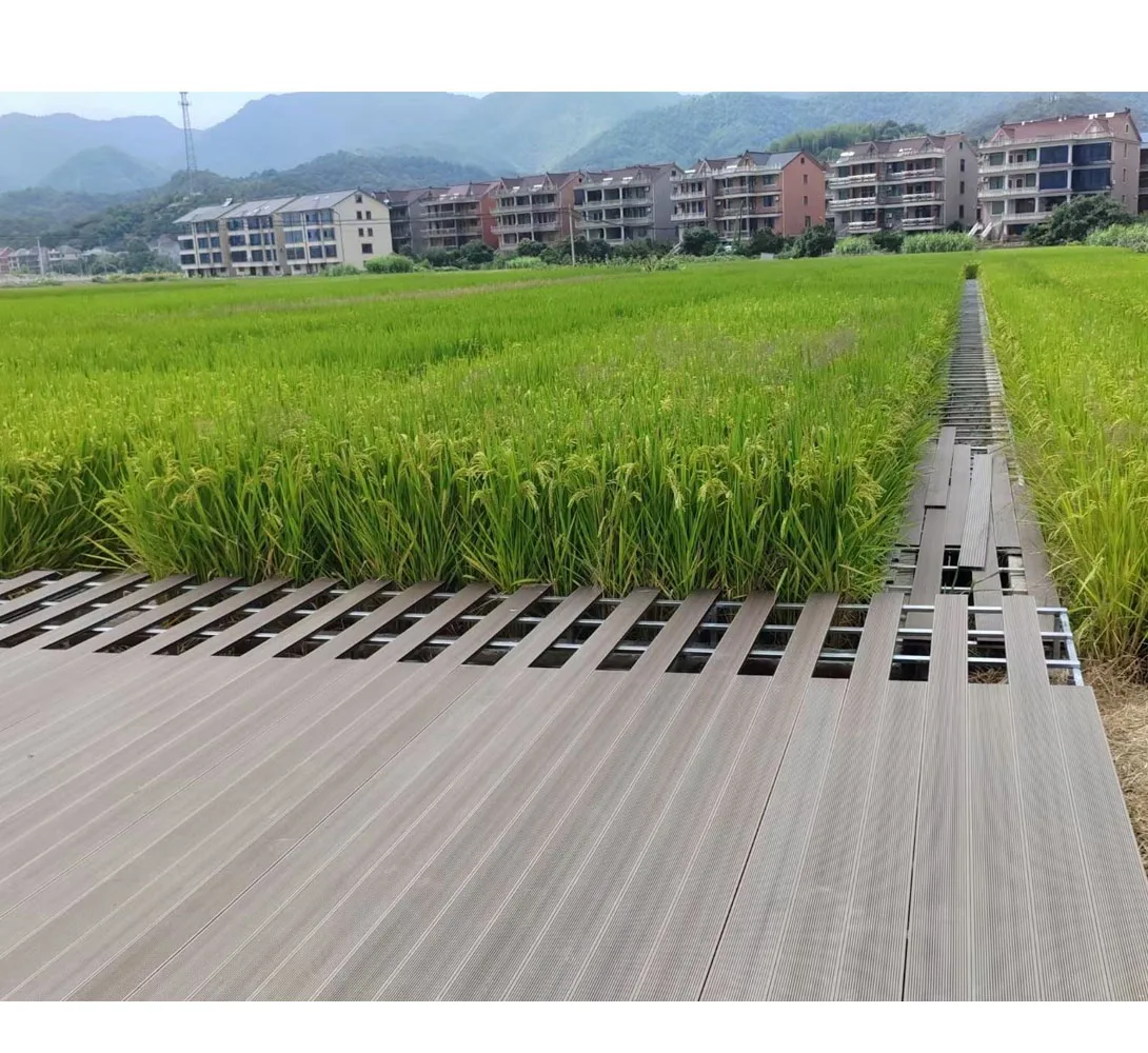 Easy Install Waterproof Wpc Flooring Tile For Outdoor