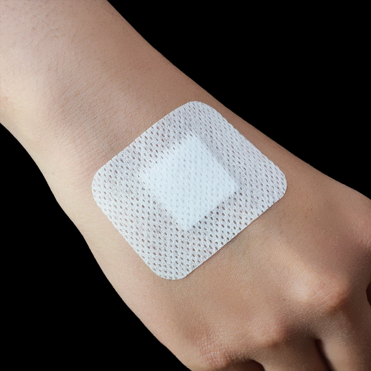 Self-Adhesive Waterproof Gauze Dressing with Pad Breathable Square Bandage Island Bordered Dressing for Wound Care
