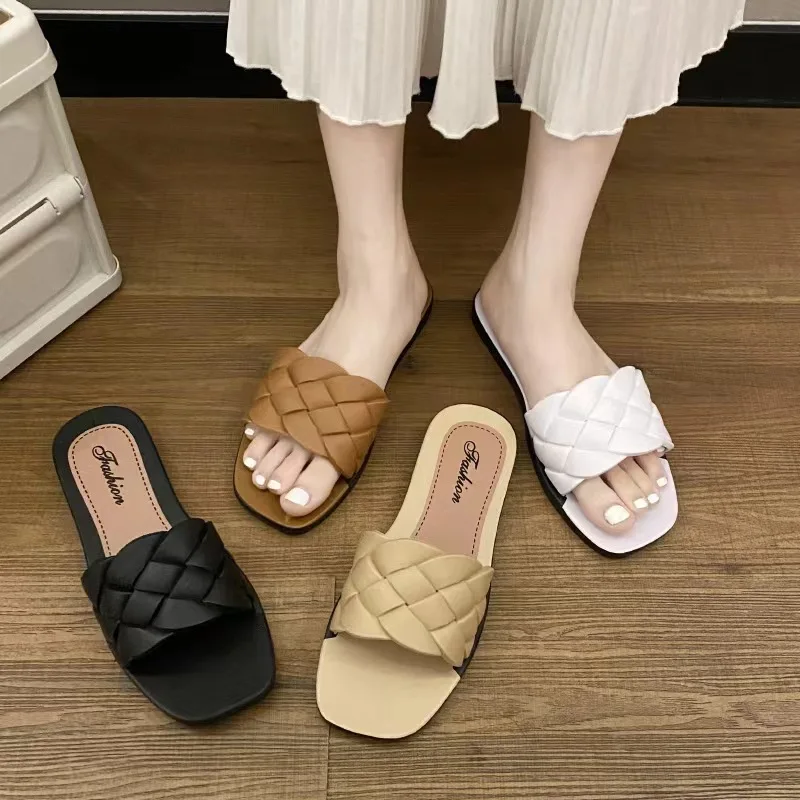 Summer new slipper female home anti-slip flip-flops wear net red soft bottom anti-slip lightweight silent manufacturer wholesale