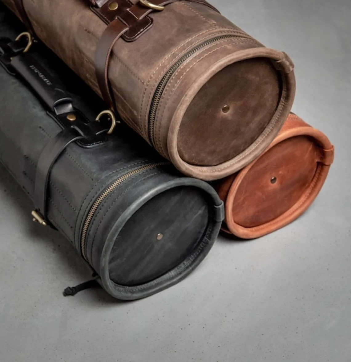 Home bar accessory Cocktail tools bag brown black PU Leather bartender roll bag Barman bag Portable bar kit Bar cart accessory
